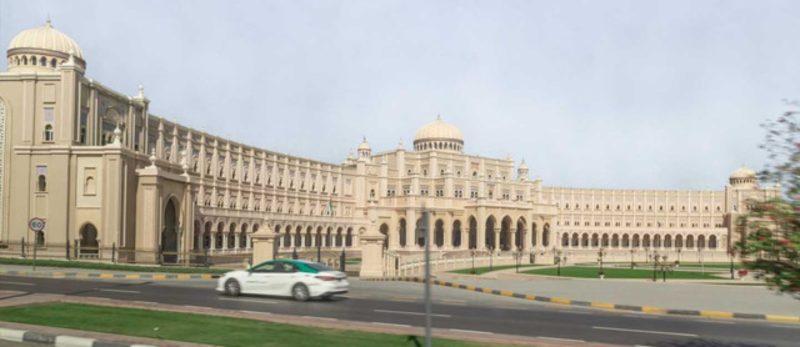 تأجير العقارات بسهولة مع بطاقة مؤجر من بلدية الشارقة