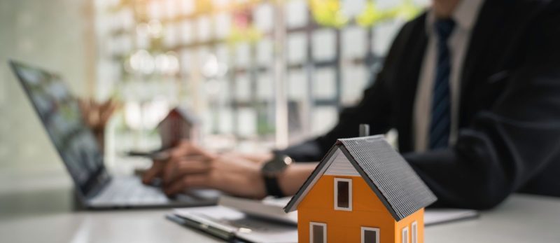كيف تستفيد من البيع الرقمي للعقارات في دبي؟