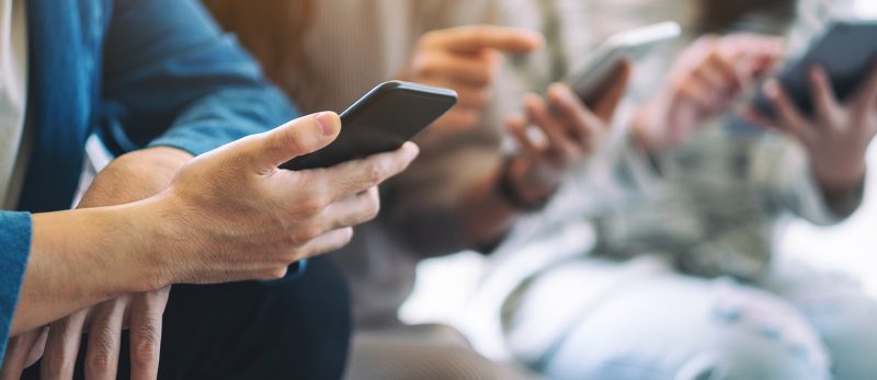 تطبيقات حكومية في دبي: مستقبل الخدمات في متناول يدك
