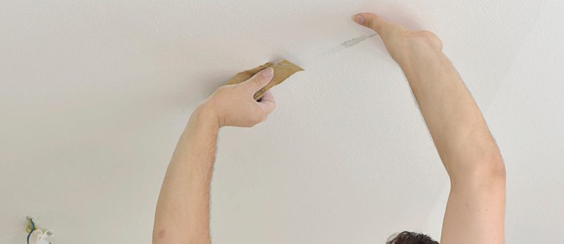 إخفاء عيوب الأسقف: أحدث الاتجاهات في عالم الديكور