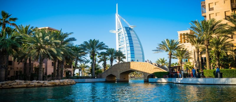 لا تحتار: اختر من بين أفضل عروض فنادق دبي في عيد الفطر