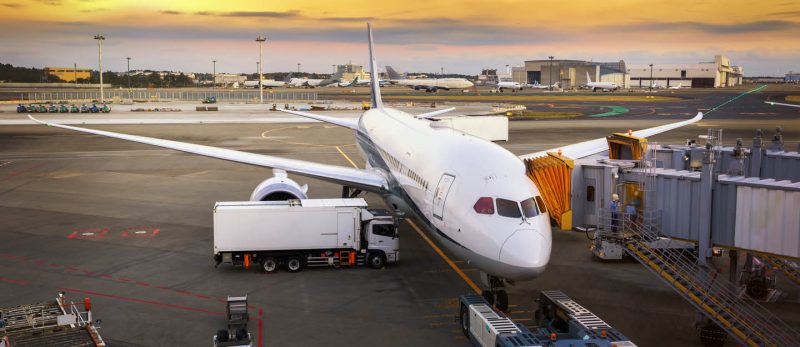 شركات الشحن الجوي في دبي: شحن آمن وسريع لبضائعك