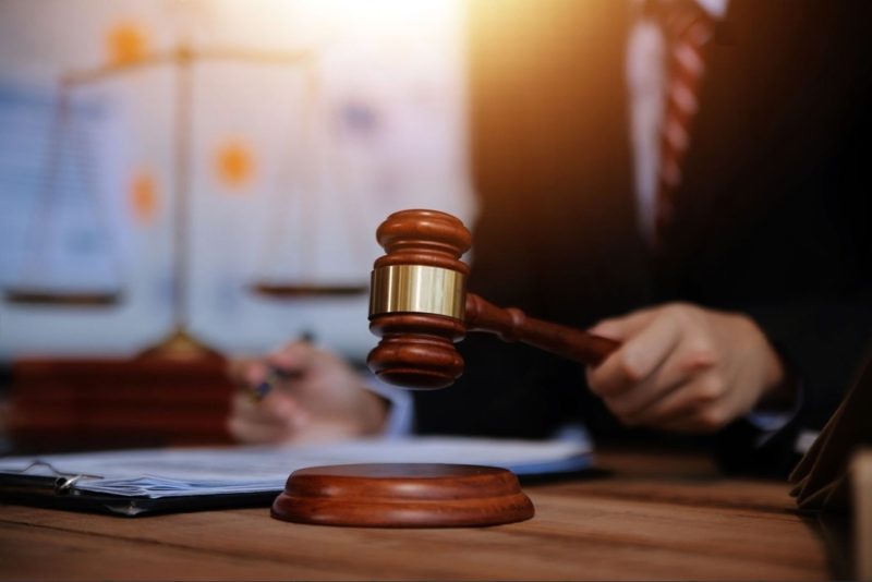 الإطار الشامل: كل ما تحتاج معرفته عن تنظيم المؤثرين في الإمارات