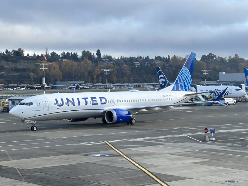 تحليل صفقة بوينغ 737-9 دبي لصناعات الطيران واستراتيجية النمو