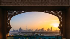 من الفعاليات للطقس: تحديد أفضل أوقات زيارة دبي لرحلة مثالية