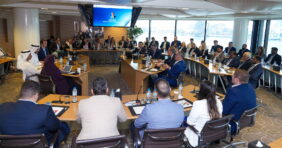 بناء جسور الثقة: التعاون الاقتصادي بين دبي وصربيا نحو الاستدامة