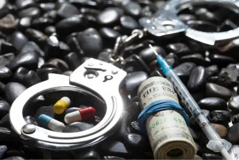 الإمارات: نموذج رائد في مكافحة المخدرات والوعي المجتمعي