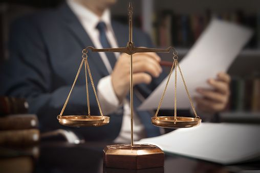 تحديات فسخ الزواج وحضانة الأطفال تحت القانون الهندي المسيحي
