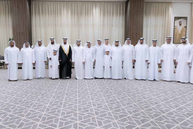 حمدان بن محمد يحضر أفراح عبد الغفار حسين والمري