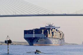 من الأزمة إلى الانتعاش: قصة نجاح قناة السويس 2025