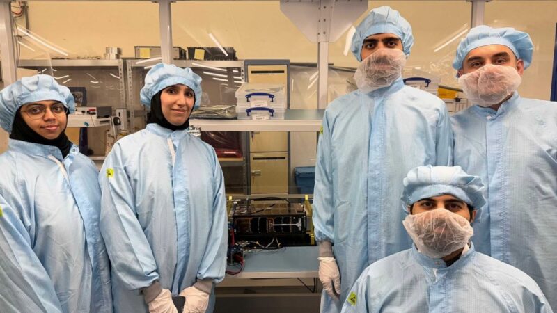 أكاديمية الشارقة والفلك: إنجازات الشارقة سات-2 نحو رصد الأرض الدقيق