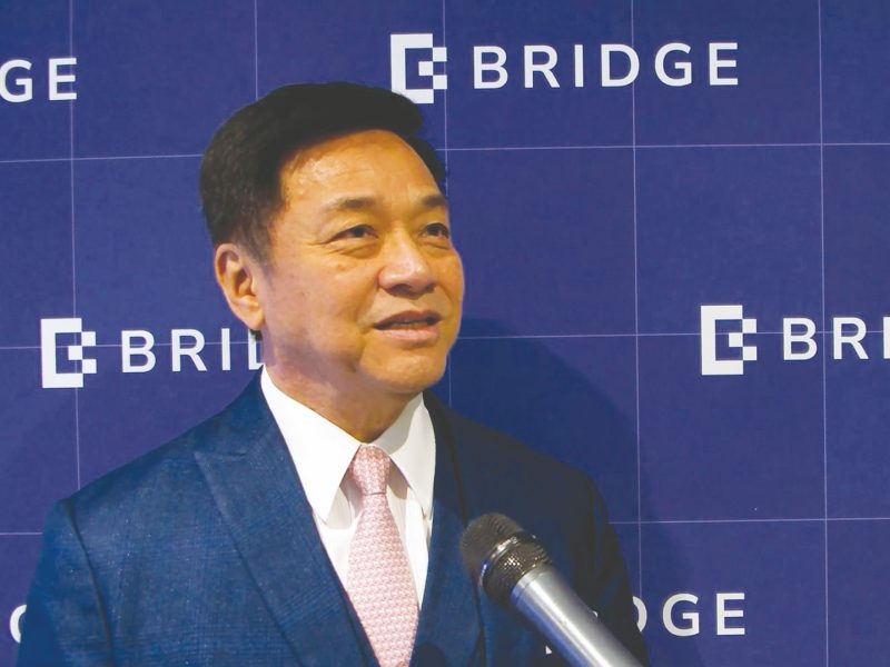 من القمة إلى الشاشة: تطور الإنتاج السينمائي في الإمارات وتأثيره