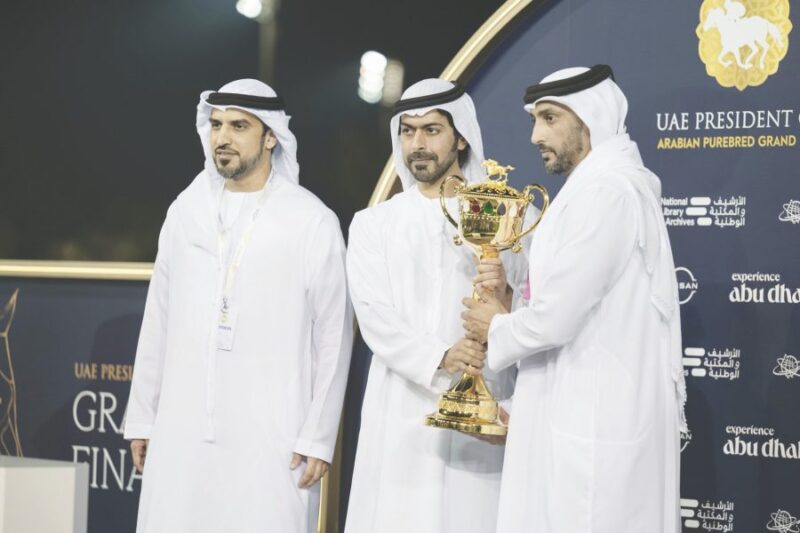 الخيول العربية الأصيلة: رمز الإمارات وكأس رئيس الدولة التاريخي