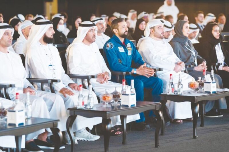 لماذا برنامج نافس؟ استراتيجية الإمارات لتمكين كوادرها الوطنية