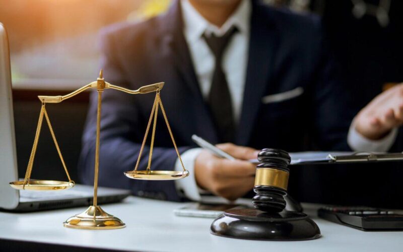 بناء مستقبلك القانوني: استشارات قانونية في دبي لكل احتياجاتك