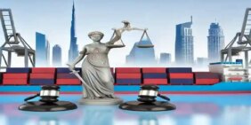 تطوير قانون الاستيراد والتصدير في الإمارات: رؤية للمستقبل