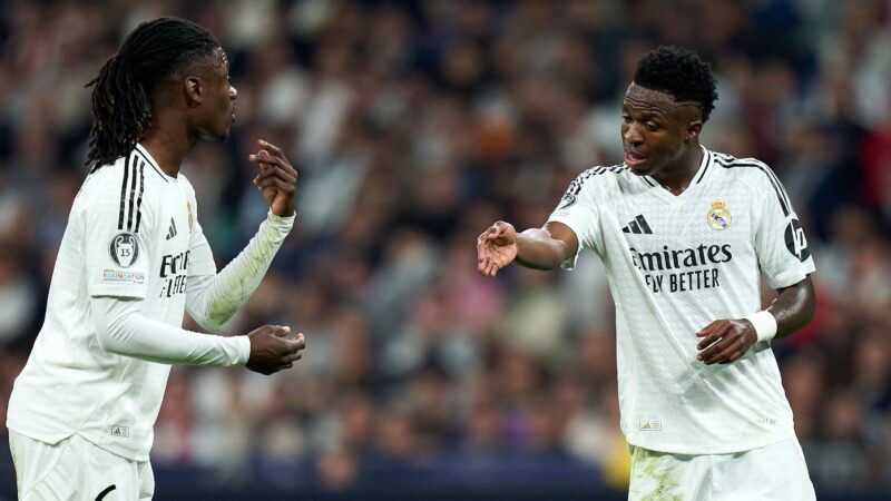 تحليل: كيف أثرت شائعات خلاف كامافينجا وفينيسيوس على النادي؟