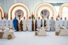 منصور بن محمد يحضر أفراح المهيري وآل حامد