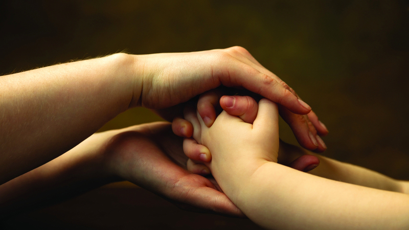 الفصل بين الحضانة والوصاية: أثرها على حضانة الأم في الإمارات