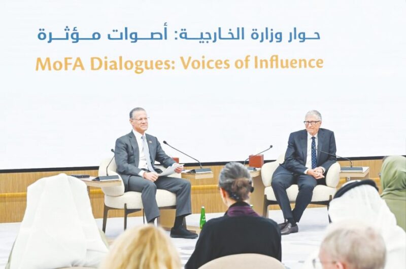 بيل غيتس والابتكار التكنولوجي: خارطة طريق الإمارات نحو التقدم